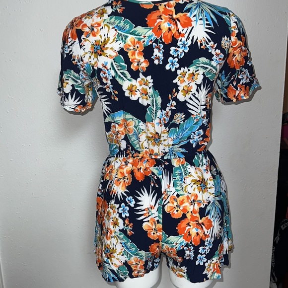 Band Of Gypsies Colorful Romper Sz M - Picture 2 of 8